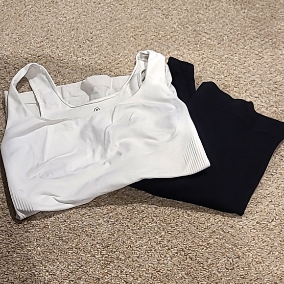 BLANQI Maternity Bundle -Shape wear Tank and Leggings. Size Medium - Picture 4 of 9